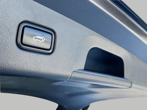 Used 2021 Kia Telluride SX w/ SX Prestige Package image 47