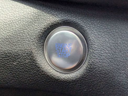 Used 2021 Hyundai Santa Fe SEL FWD image 28