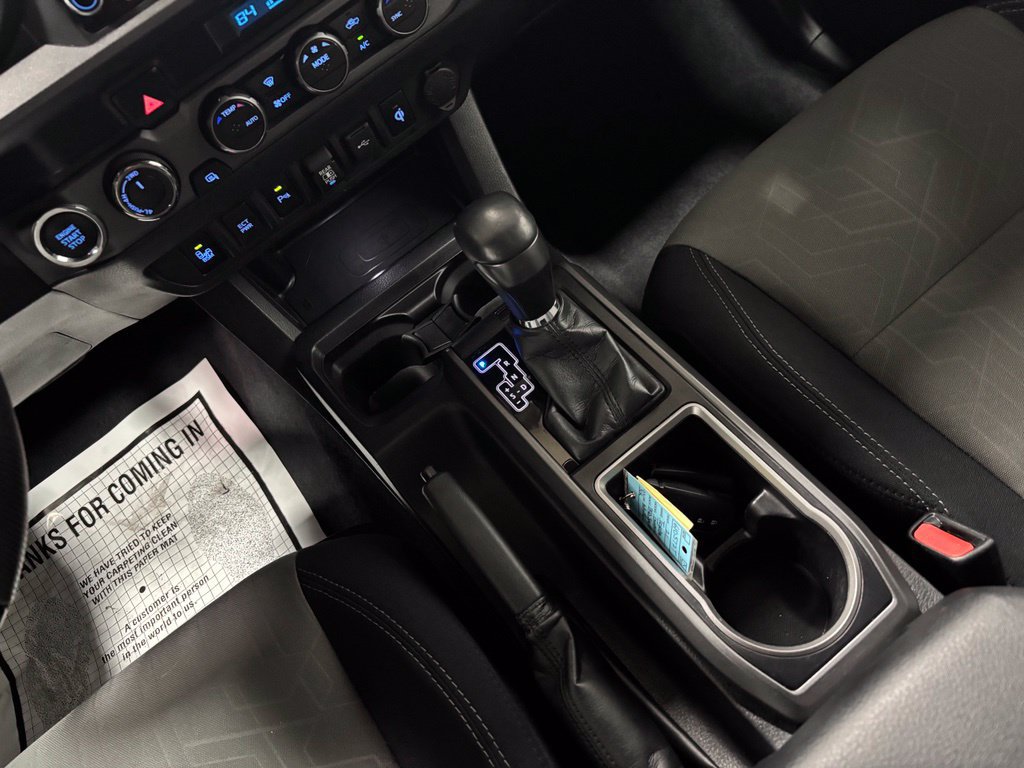 Used 2021 Toyota Tacoma TRD Sport w/ Technology Package AWD/4WD image 39