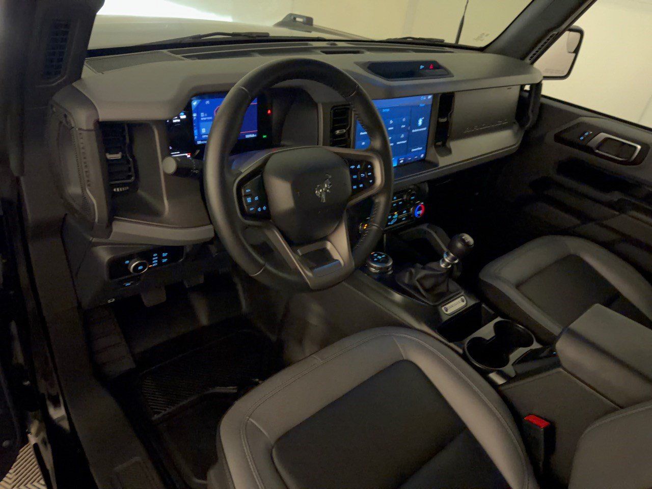 Used 2024 Ford Bronco Big Bend AWD/4WD image 4