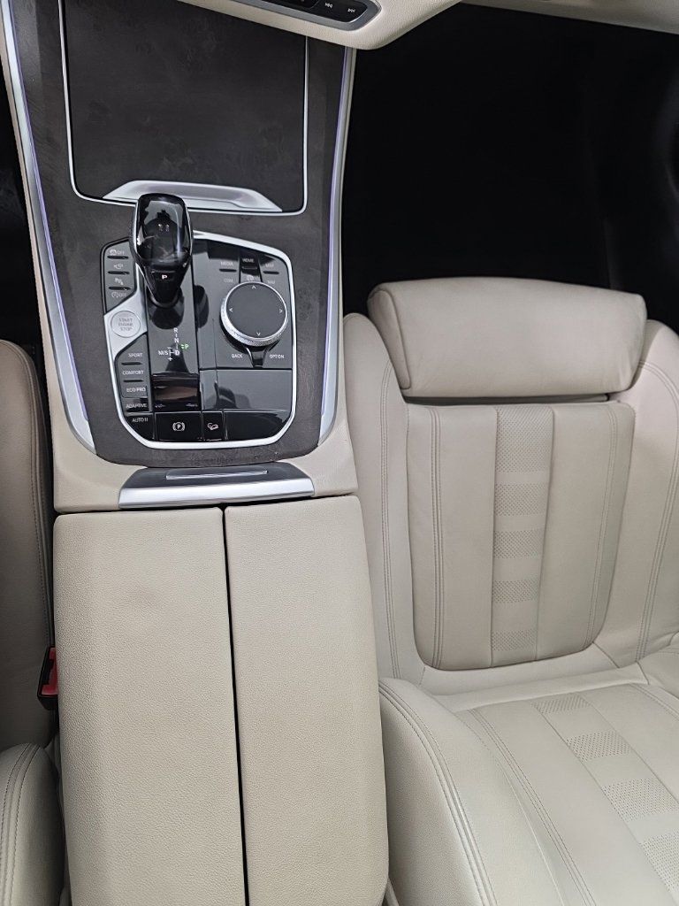 Used 2019 BMW X5 xDrive40i AWD/4WD image 20