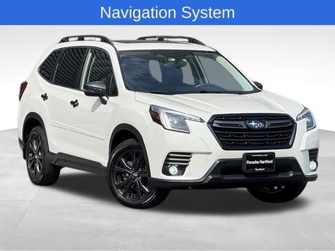 Used 2023 Subaru Forester Limited AWD/4WD image 11