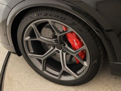 New 2026 Audi RS Q8 performance image 30