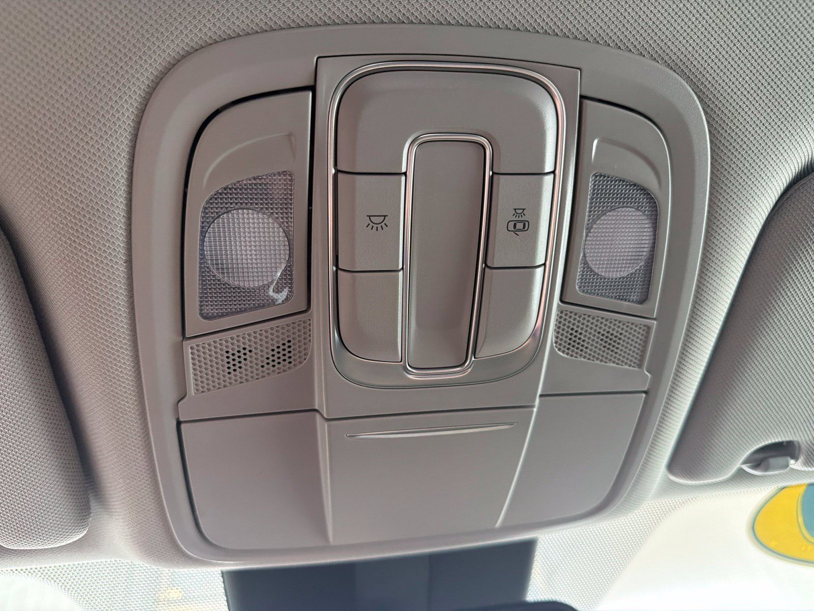 Used 2020 Hyundai Santa Fe SEL AWD/4WD image 29