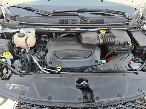 Used 2022 Chrysler Pacifica Pinnacle image 31