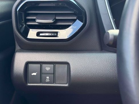 Used 2025 Honda Pilot Black Edition image 25