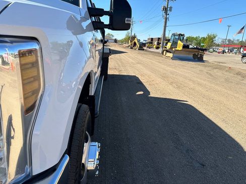 Used 2018 Ford F350 XL w/ Power Equipment Group AWD/4WD image 18