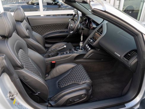 Used 2014 Audi R8 V10 image 40