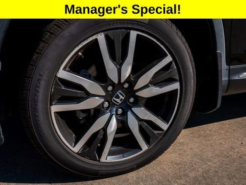 Used 2020 Honda Pilot Touring image 32