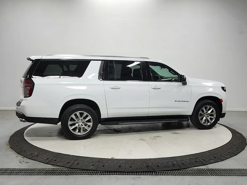 Used 2023 Chevrolet Suburban Premier RWD image 8