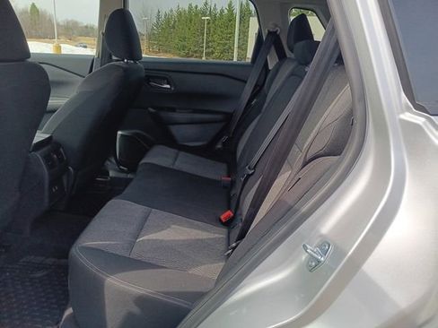 Used 2025 Nissan Rogue SV image 15