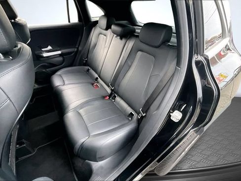 Used 2023 Mercedes-Benz GLA 250 4MATIC image 21