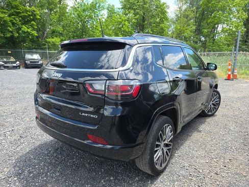 Used 2022 Jeep Compass Limited w/ Elite Group AWD/4WD image 4