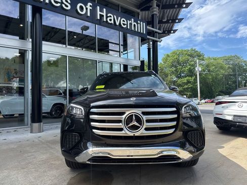 Certified 2025 Mercedes-Benz GLS 450 4MATIC image 3