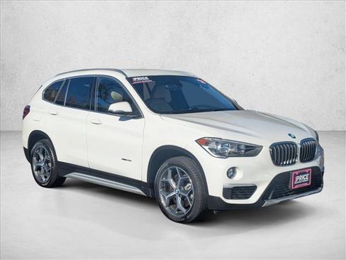 Used 2018 BMW X1 xDrive28i image 3