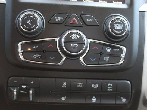 Used 2018 RAM 2500 Big Horn image 15