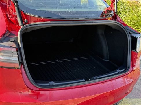 Used 2023 Tesla Model 3 Standard Range image 21