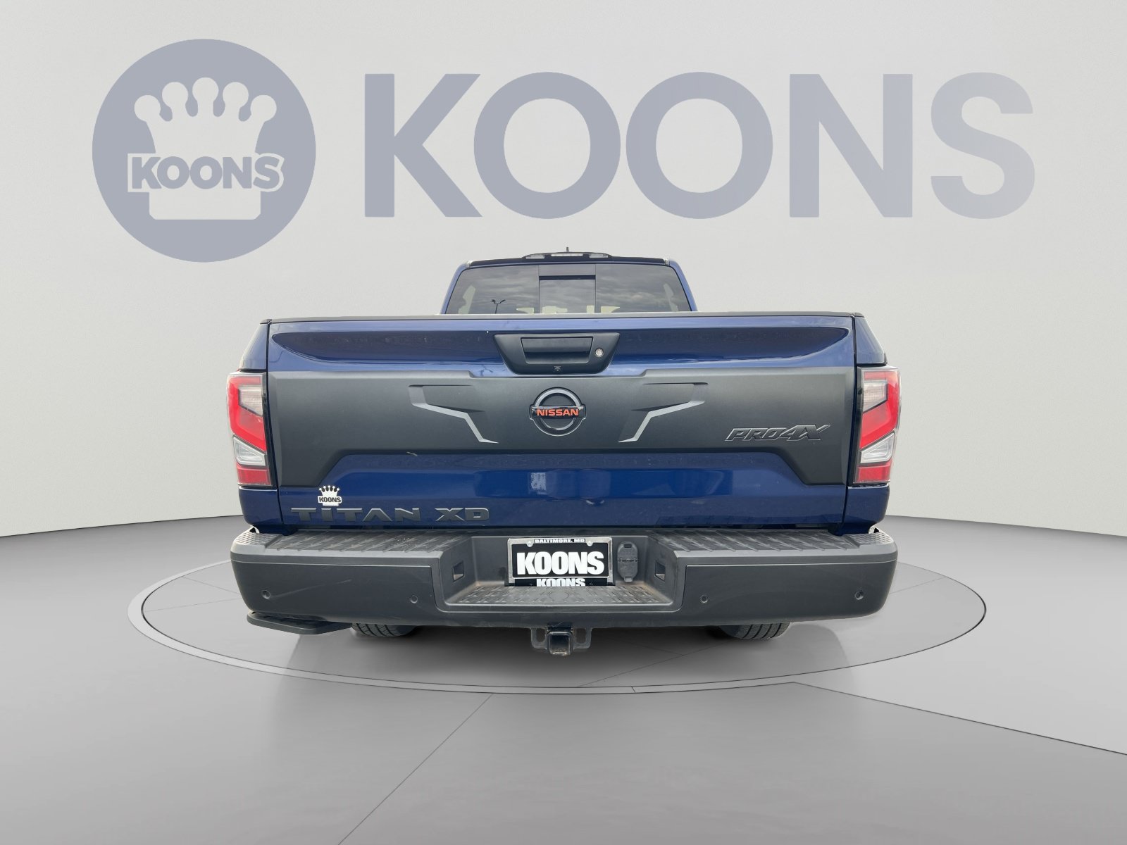 Used 2022 Nissan Titan PRO-4X AWD/4WD image 5