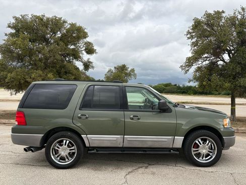Used 2003 Ford Expedition XLT RWD image 50