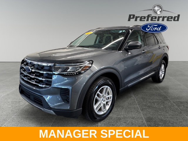 Used 2025 Ford Explorer Active AWD/4WD image 10