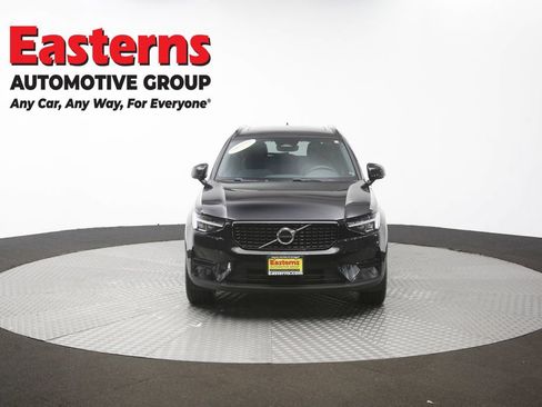 Used 2024 Volvo XC40 B5 Core AWD/4WD image 53