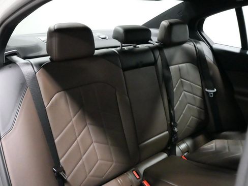 Used 2026 BMW i5 eDrive40 w/ M Sport Package AWD/4WD image 10