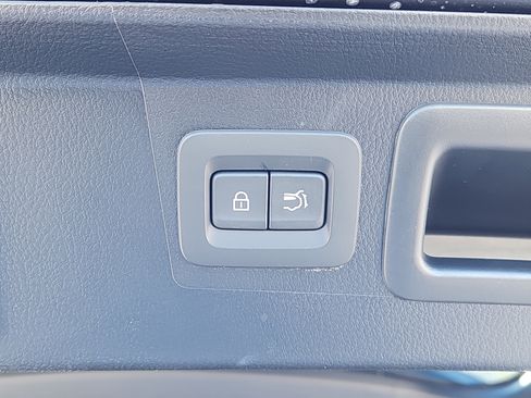 Certified 2025 MAZDA CX-50 AWD 2.5 S w/ Weather Package image 14