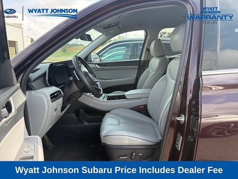 Used 2025 Hyundai Palisade SEL FWD image 17