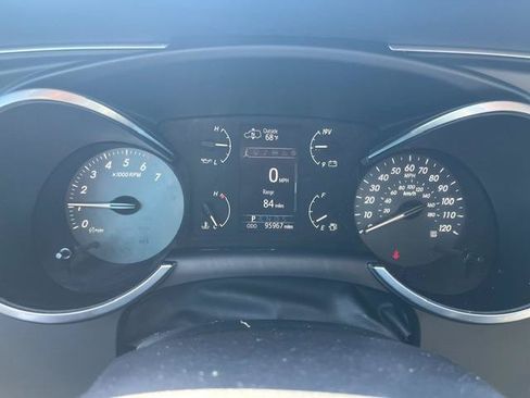 Used 2018 Toyota Sequoia Platinum AWD/4WD image 8