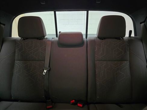 Used 2017 Toyota Tacoma TRD Off-Road w/ Premium & Technology Package image 24