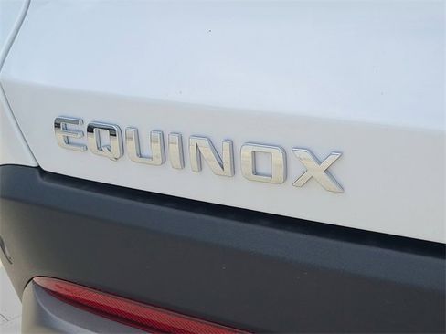 New 2026 Chevrolet Equinox LT w/ Safety and Technology Package image 7
