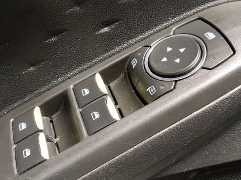 Used 2020 Ford Escape SEL image 27