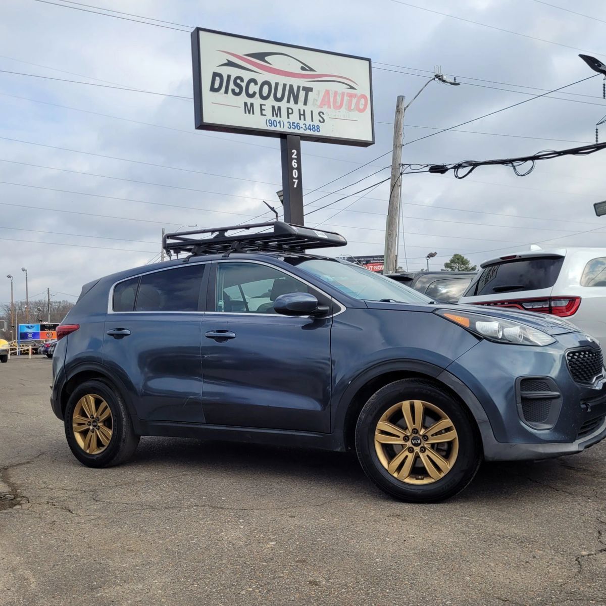 Used 2018 Kia Sportage LX FWD image 2