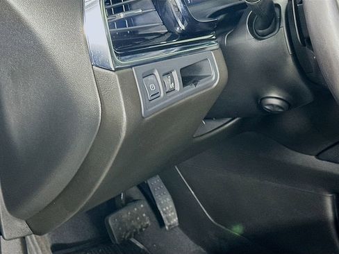 Used 2022 Cadillac XT6 Premium Luxury image 10