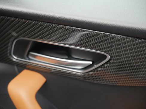 Used 2019 Jaguar F-PACE SVR image 29