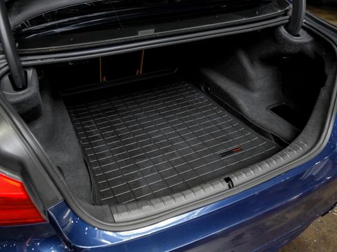 Used 2019 BMW 540i xDrive w/ Premium Package image 58