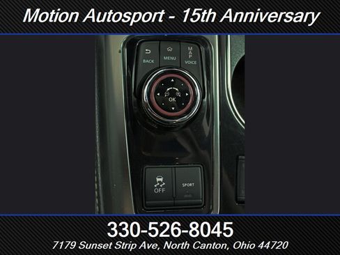 Used 2023 Nissan Maxima SL FWD image 16