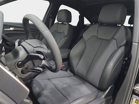 New 2025 Audi SQ5 Premium Plus image 14