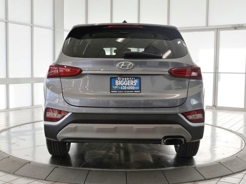 Used 2019 Hyundai Santa Fe SE image 7