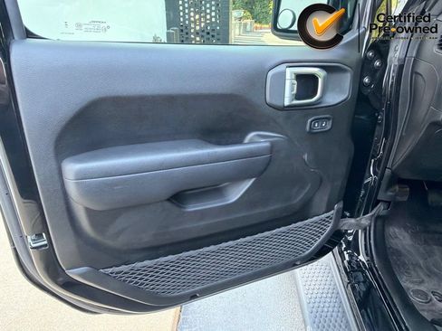 Certified 2025 Jeep Wrangler Sport AWD/4WD image 41