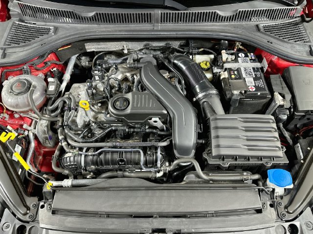 Certified 2023 Volkswagen Jetta SE w/ Panoramic Sunroof Package FWD image 30
