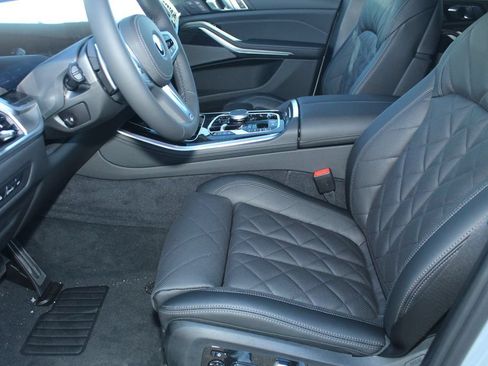 New 2026 BMW X5 xDrive50e w/ M Sport Package AWD/4WD image 19