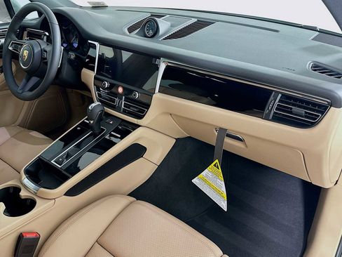 New 2026 Porsche Macan S image 29