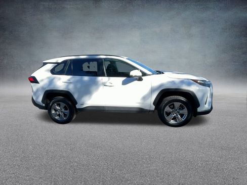 Used 2024 Toyota RAV4 XLE image 26