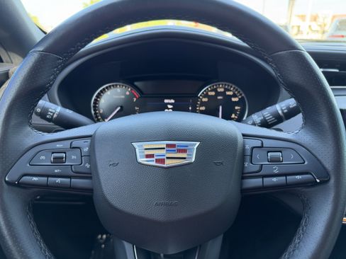 Used 2019 Cadillac XT4 Sport w/ Cold Weather Package image 27