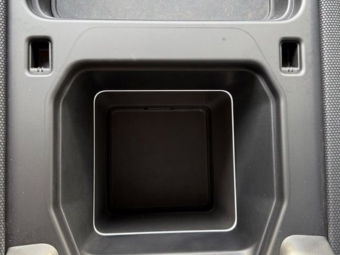 Used 2024 Land Rover Defender 130 Outbound image 19