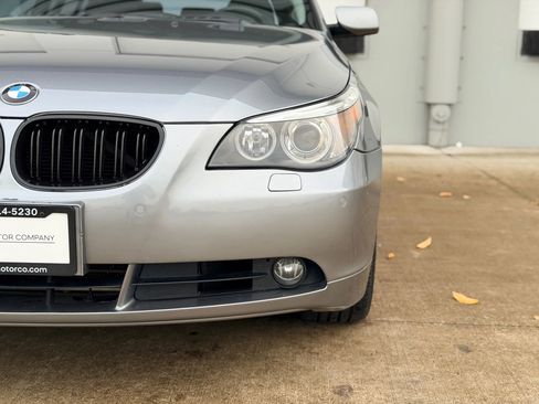 Used 2007 BMW 530xi Wagon image 9