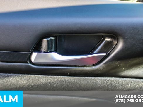 Used 2024 Nissan Altima 2.5 SV image 37