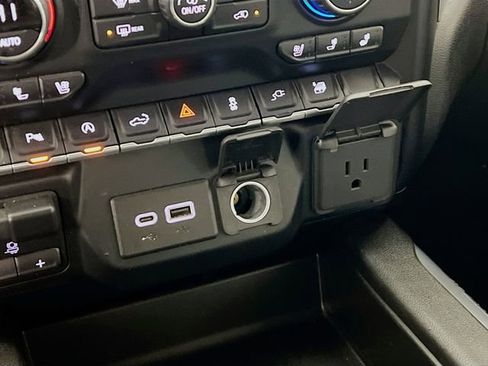 Used 2020 Chevrolet Silverado 1500 LTZ w/ LTZ Plus Package image 20