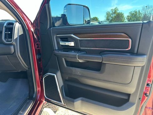 Used 2022 RAM 3500 Laramie AWD/4WD image 13